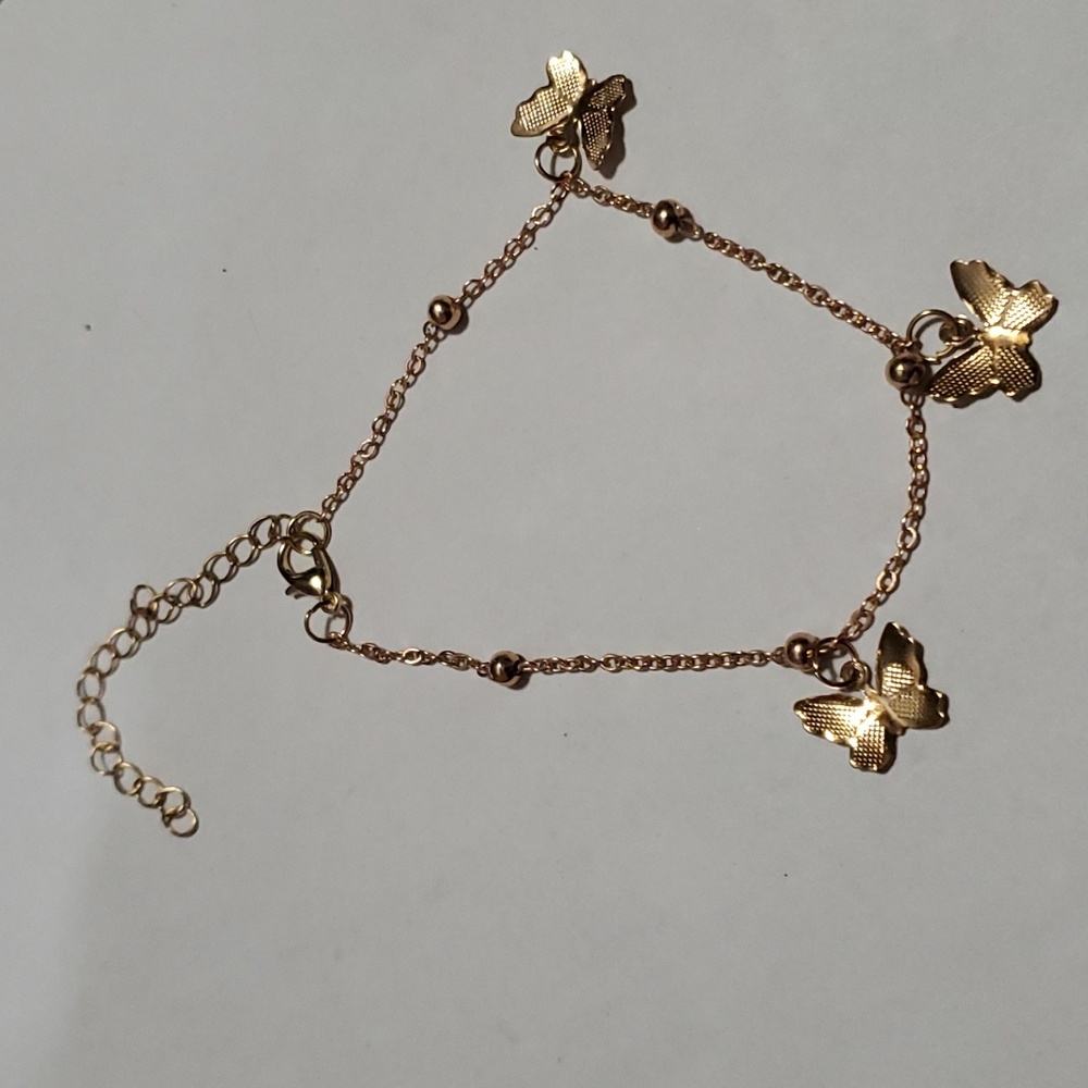 Butterfly gold necklace